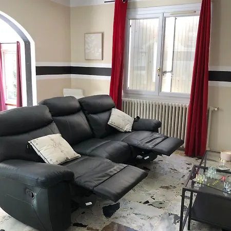 Super Maison 5 Pieces Avec Jardin Villa *