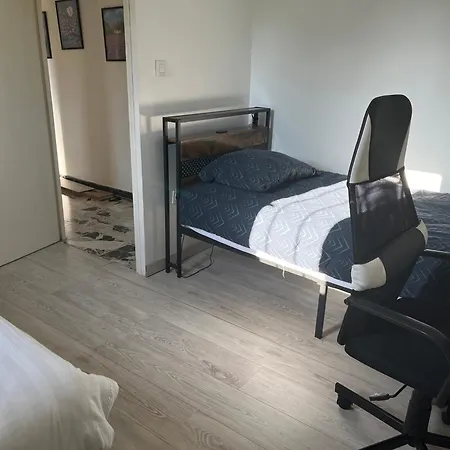 Villa Super Maison 5 Pieces Avec Jardin *