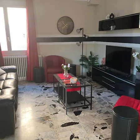 Super Maison 5 Pieces Avec Jardin Villa