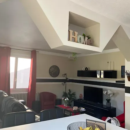 Villa Super Maison 5 Pieces Avec Jardin *