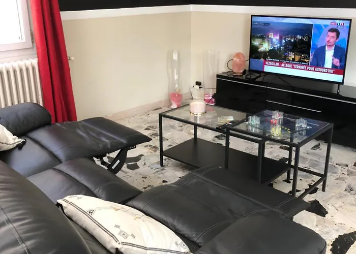 Вилла Super Maison 5 Pieces Avec Jardin *