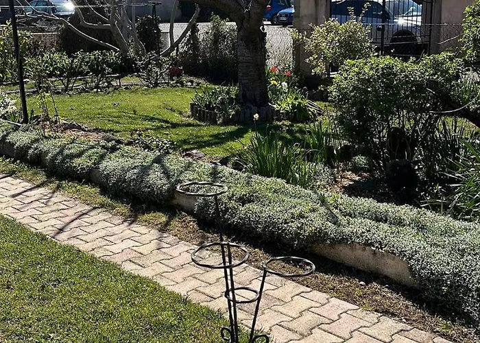 Super Maison 5 Pieces Avec Jardin Вилла