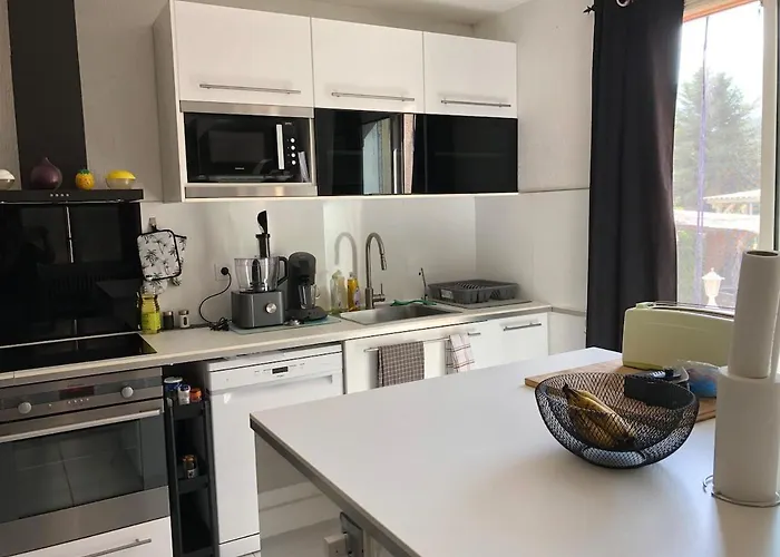 Super Maison 5 Pieces Avec Jardin Вилла Динь-ле-Бен