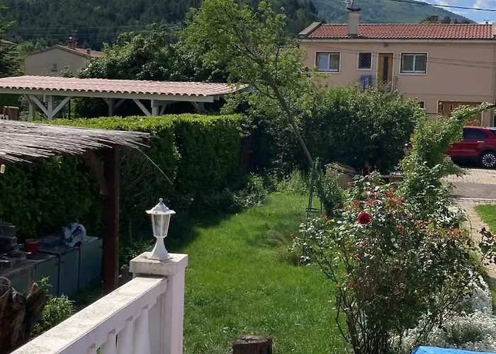 Super Maison 5 Pieces Avec Jardin