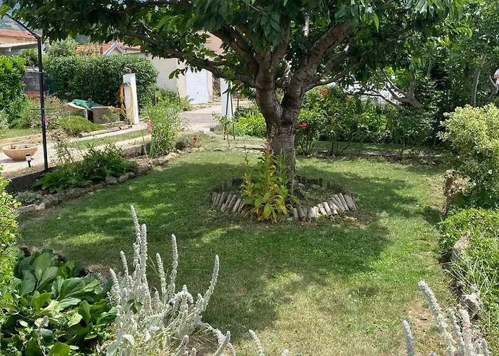 Super Maison 5 Pieces Avec Jardin *